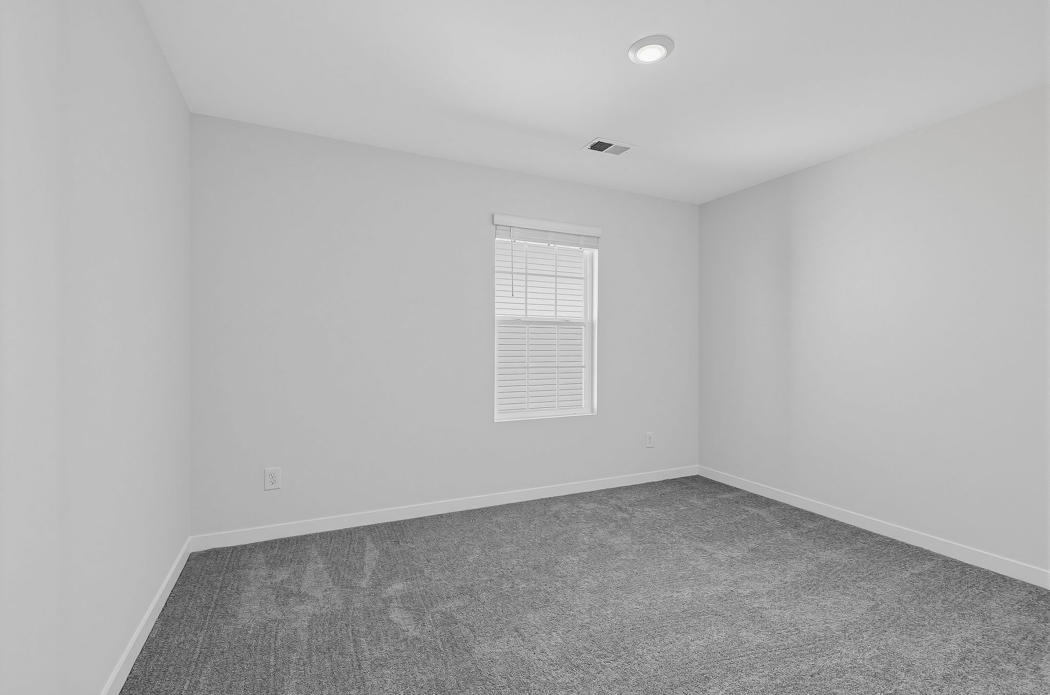 Crescent Hills Emerson II 20