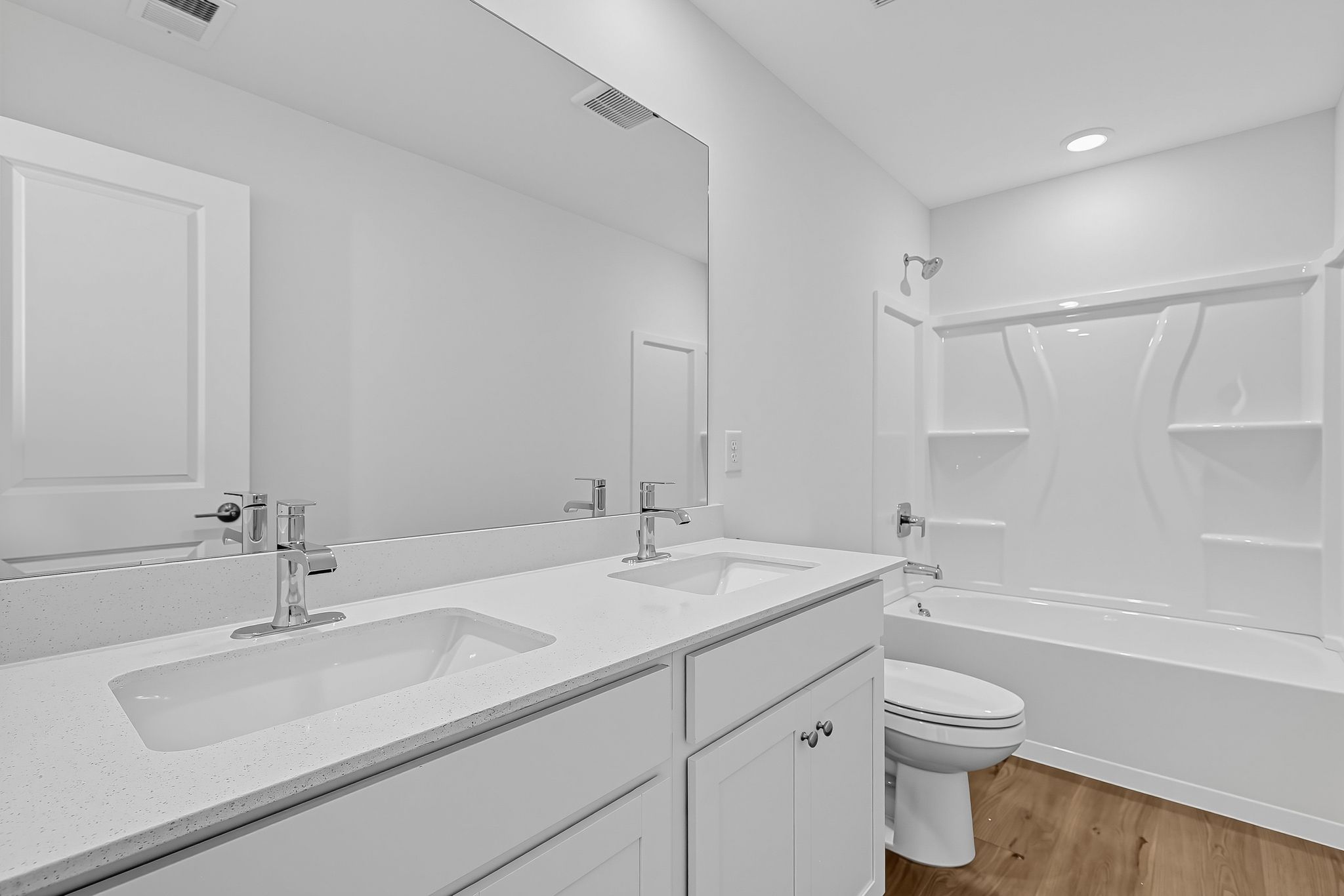 Crescent Hills Emerson II 27