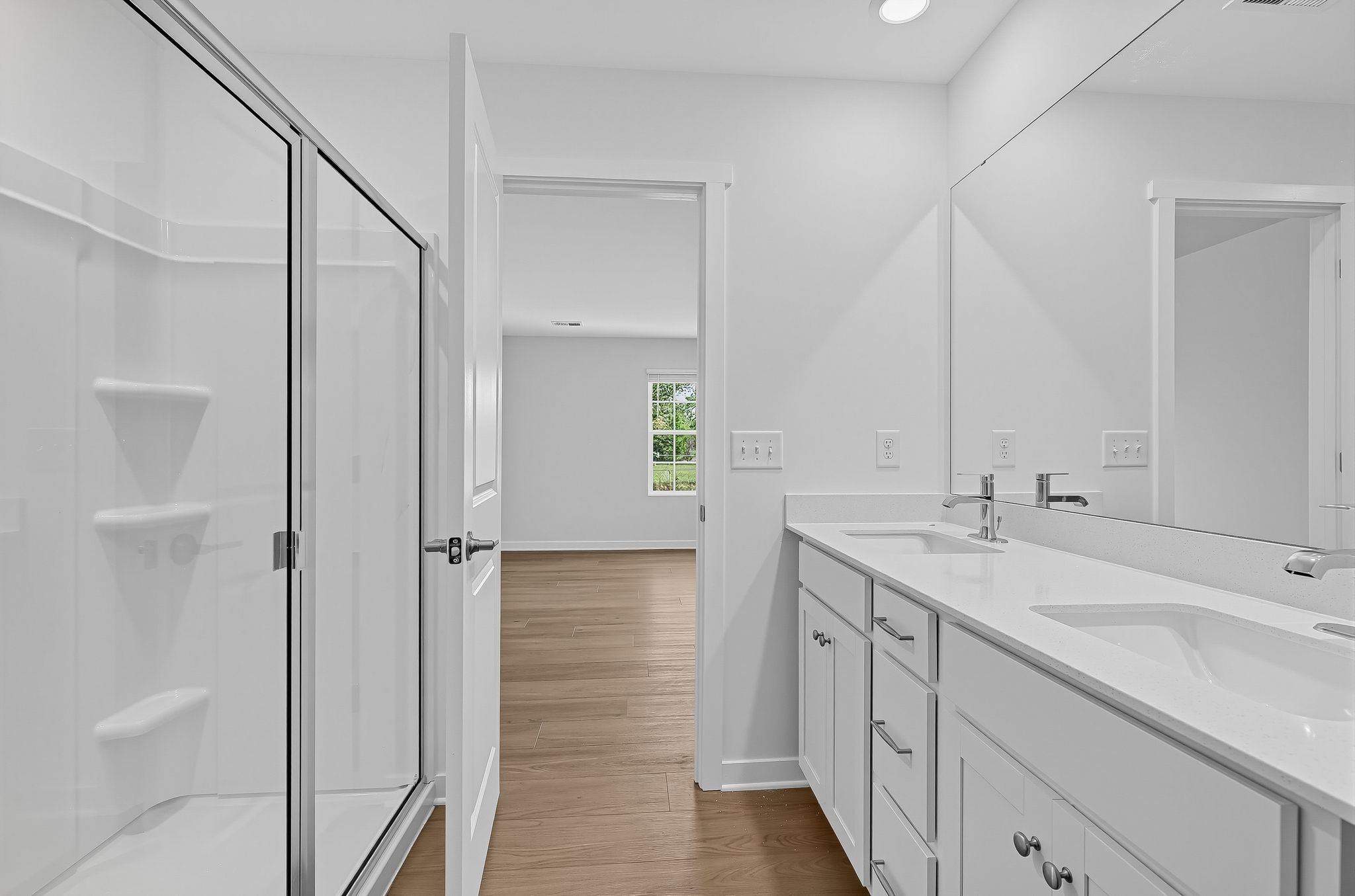Crescent Hills Emerson II 28