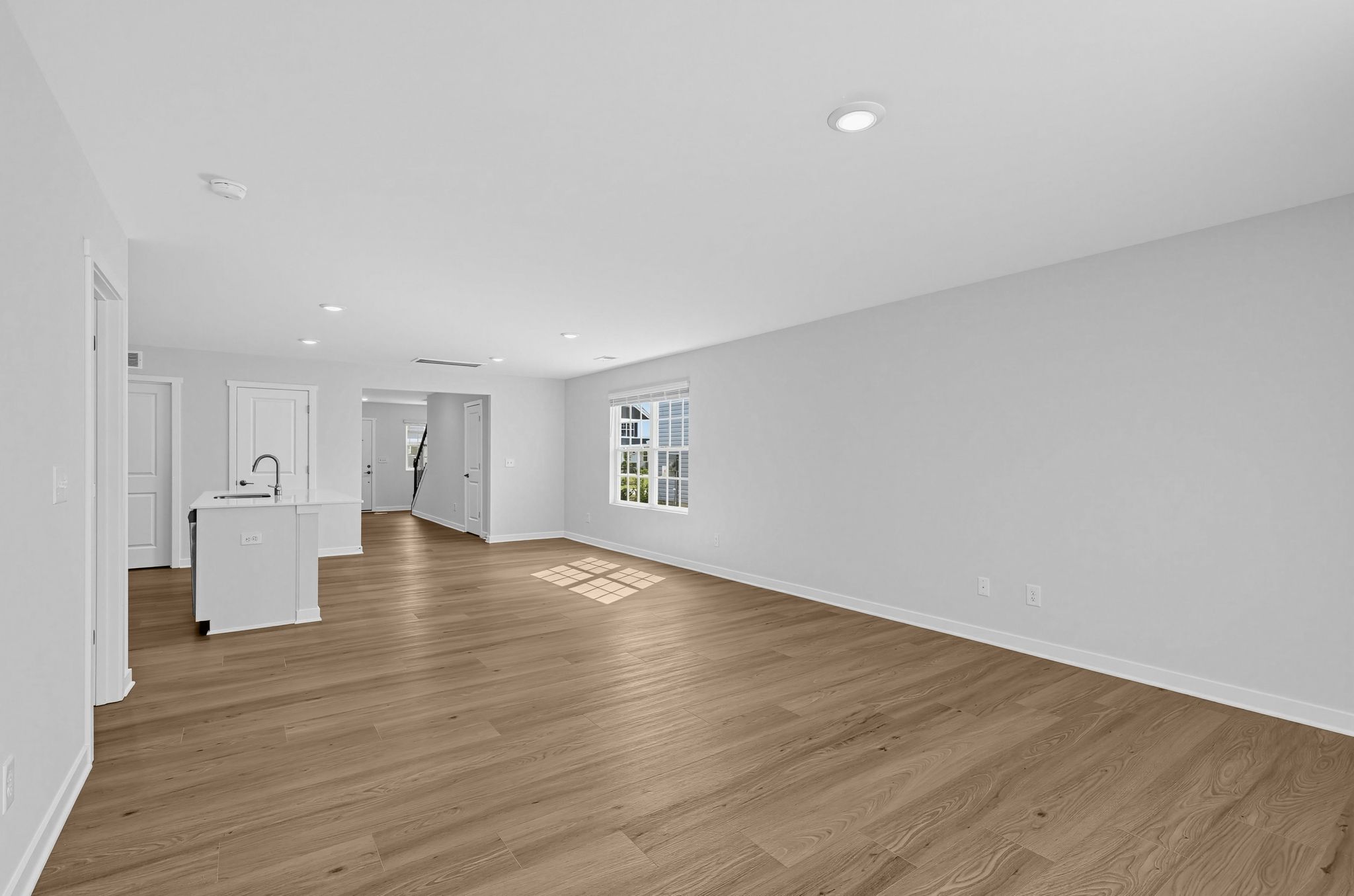 Crescent Hills Emerson II 8