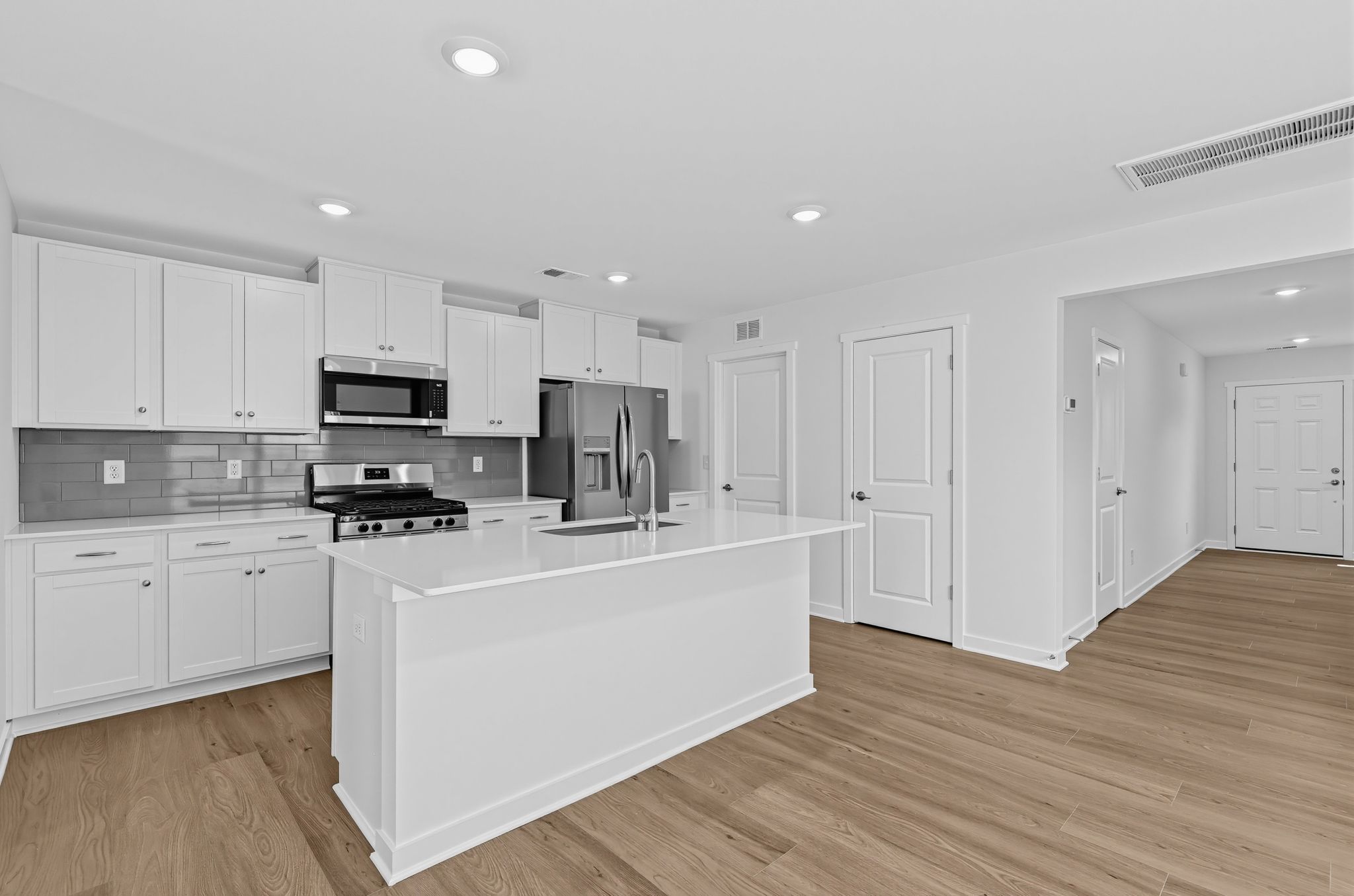 Crescent Hills Emerson II 11
