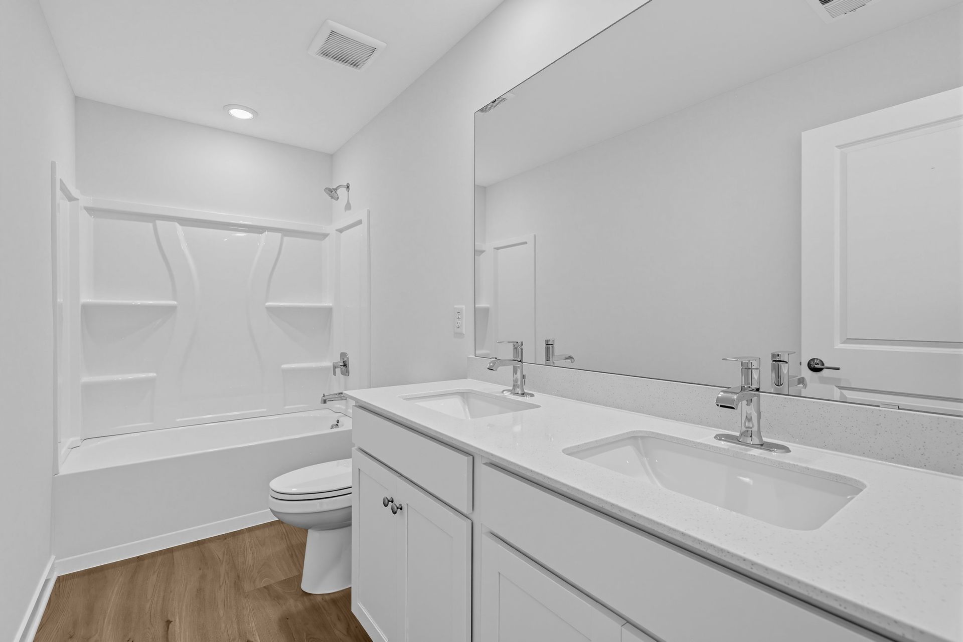 Crescent Hills Emerson II 28
