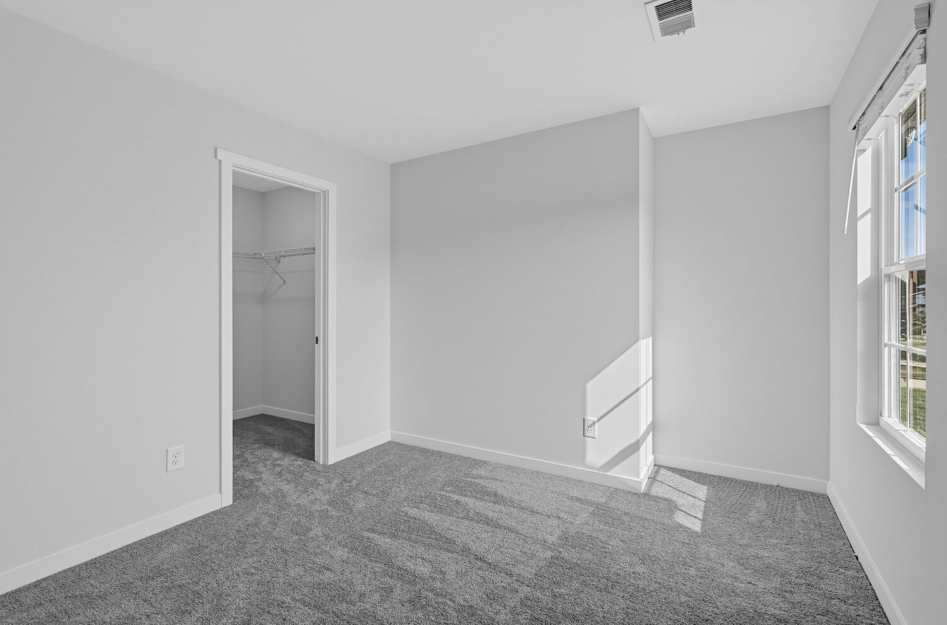 Crescent Hills Frost II 25