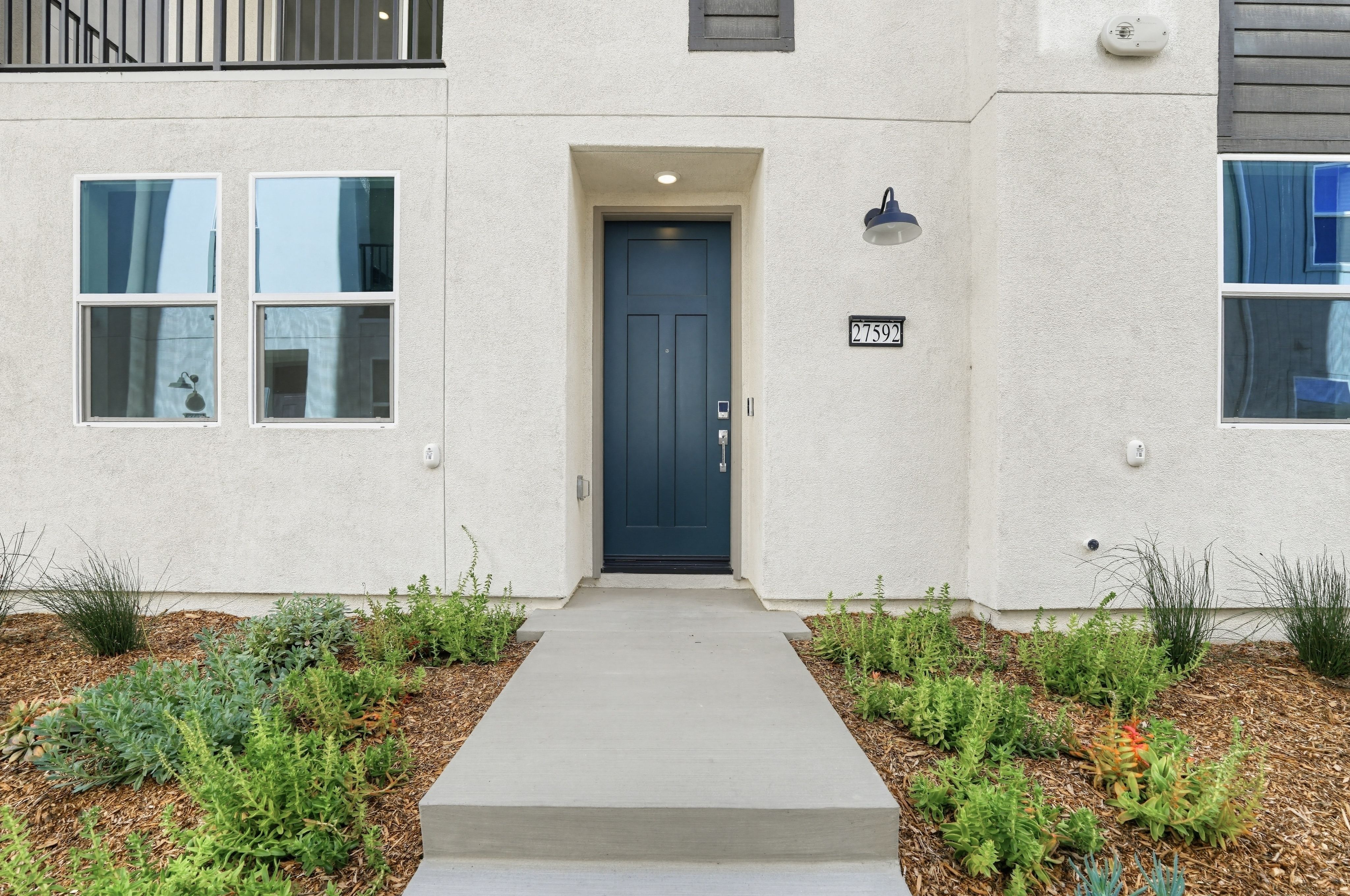 Jewel 1 - Valencia - Jewel: Valencia, California - Lennar