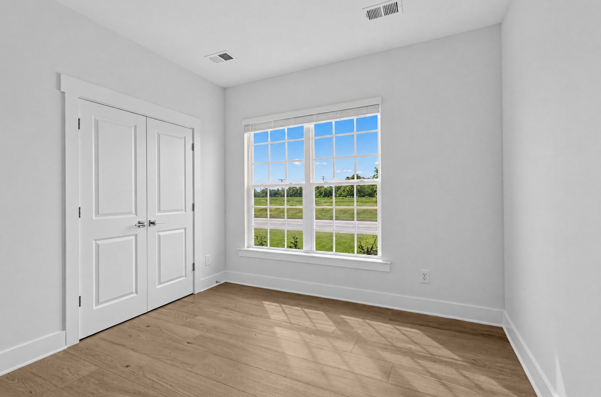 Pine Oaks Estates Bedford 22