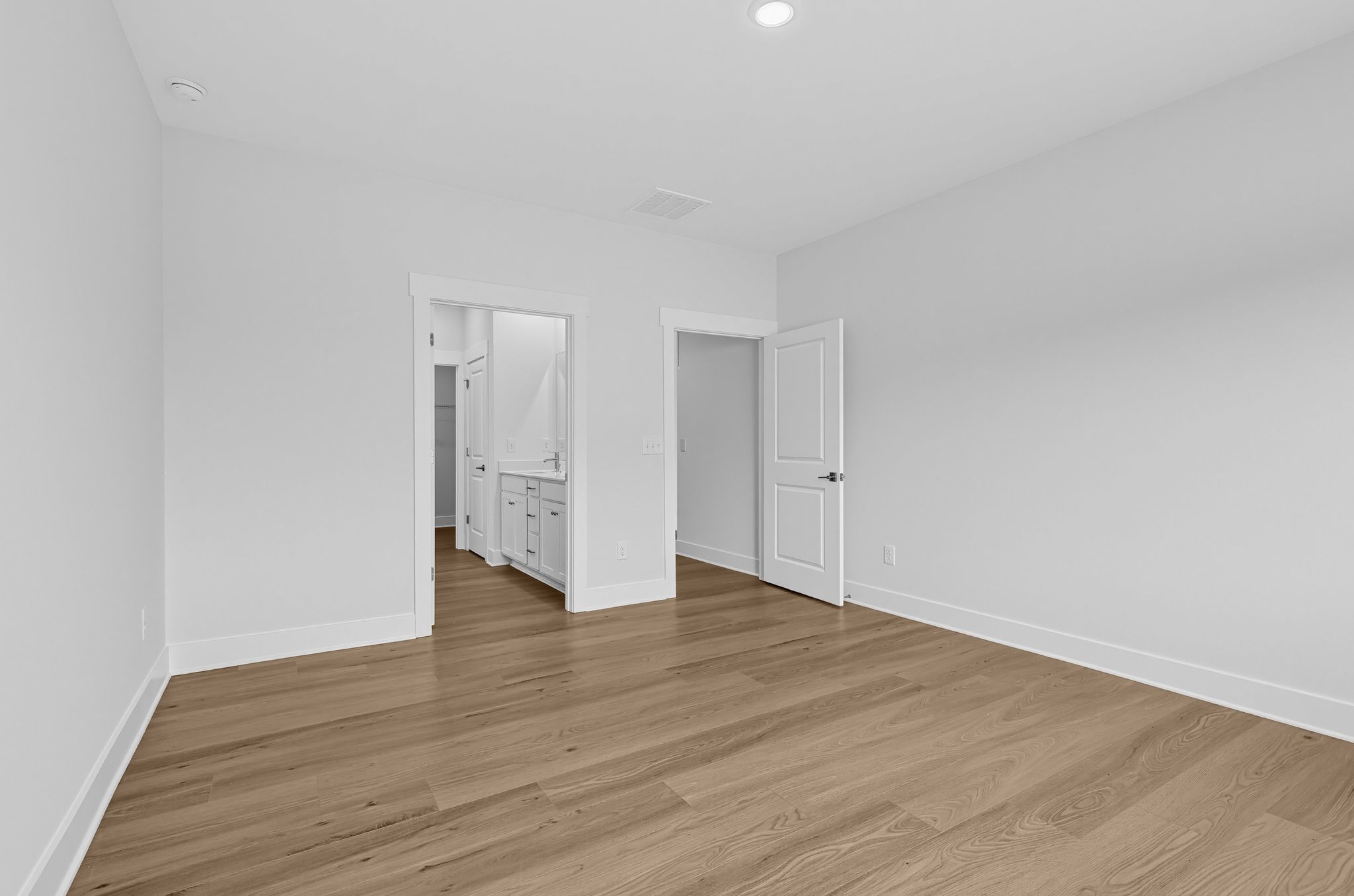 Pine Oaks Estates Bedford 25