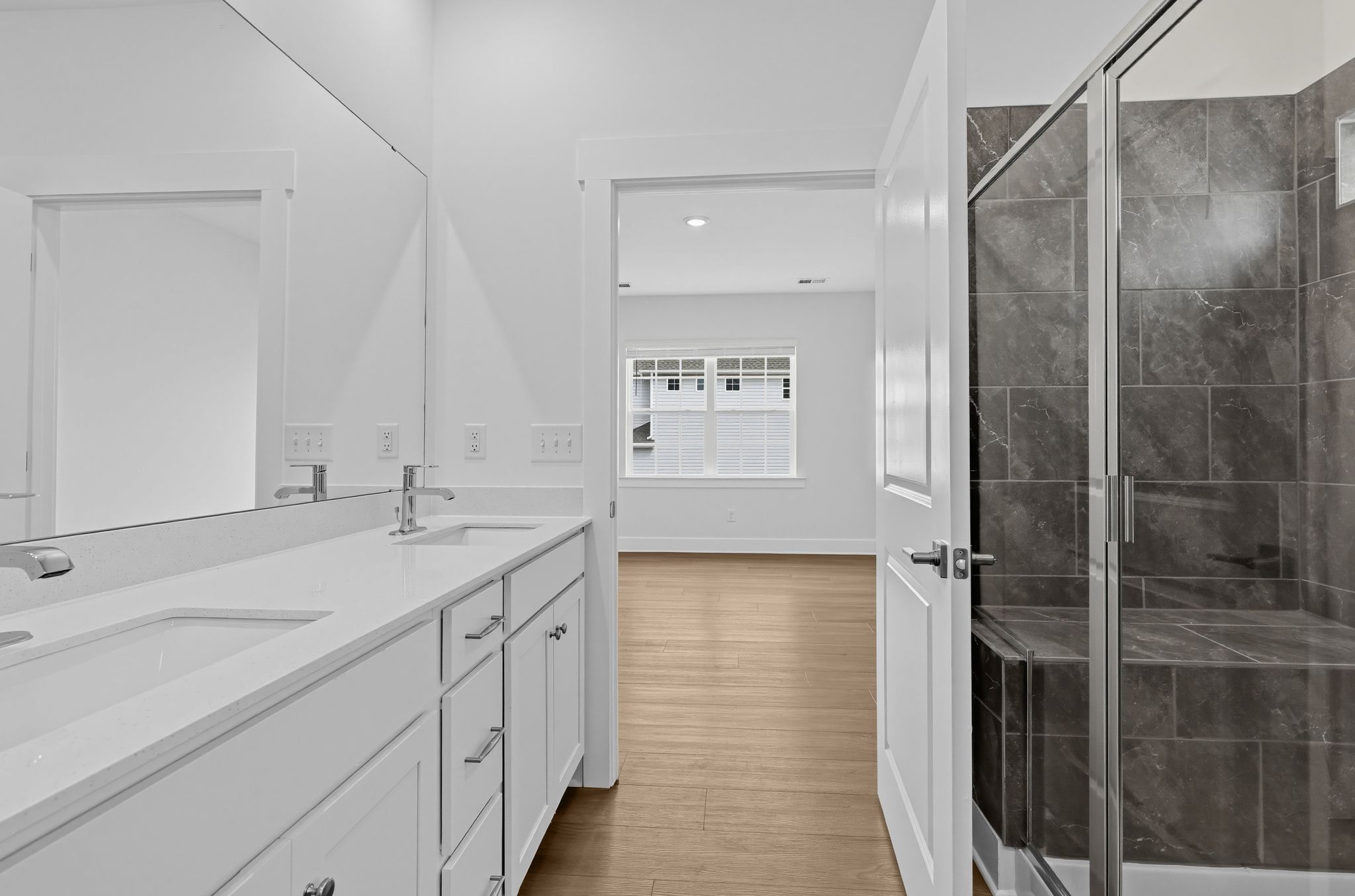 Pine Oaks Estates Bedford 28
