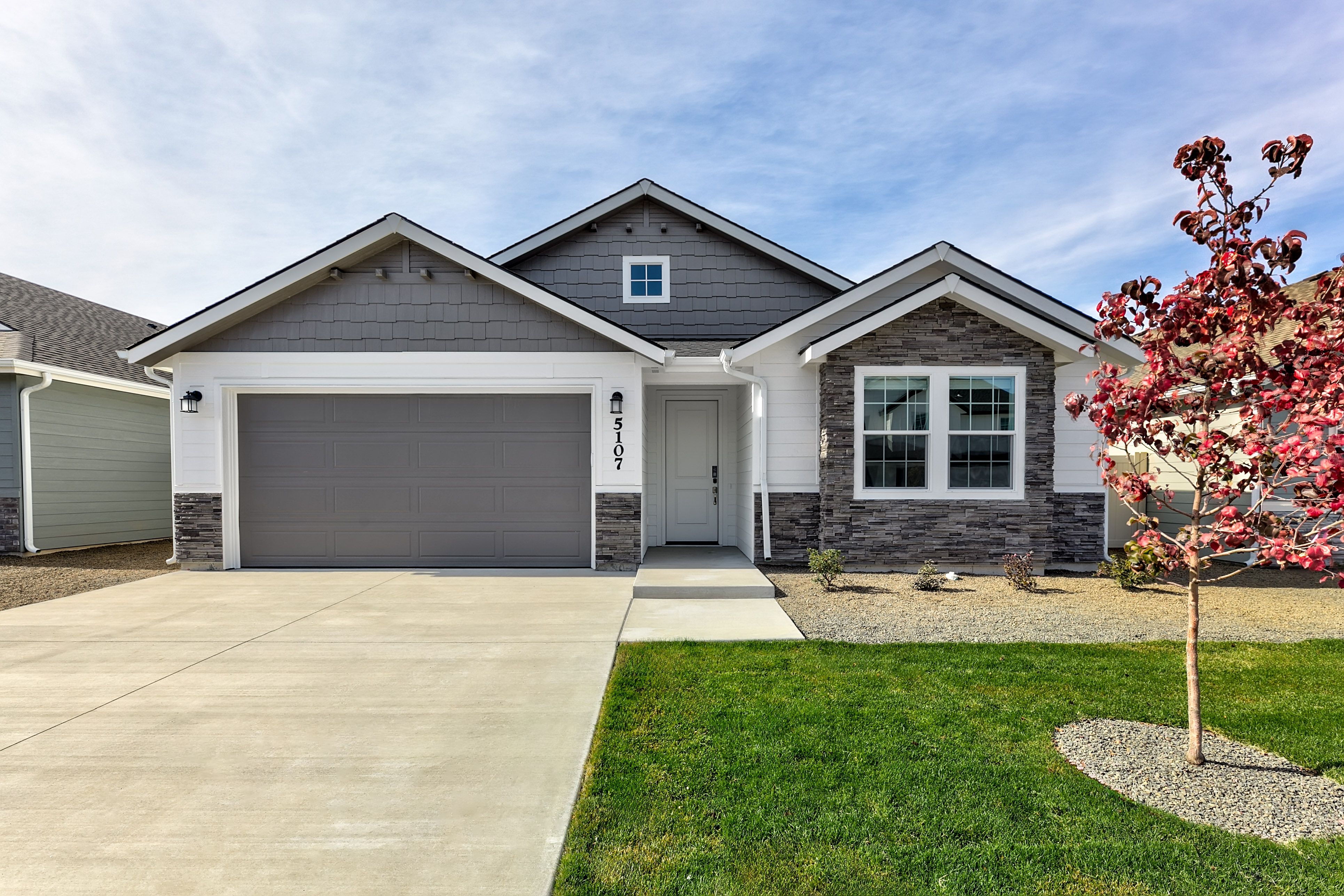 5107 N Bartok Ave (Sawtooth 1903)