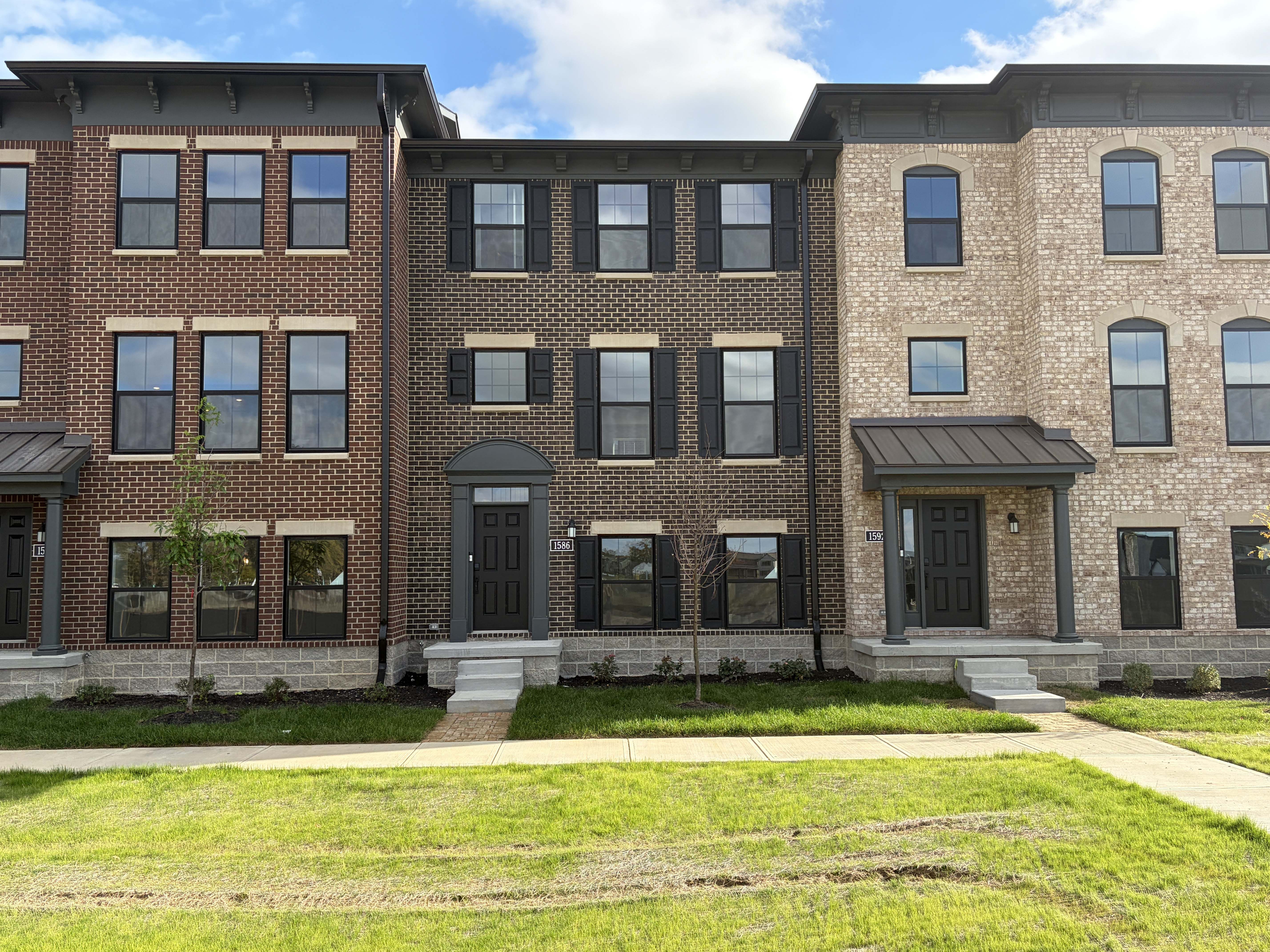 Madison - The Towns at Chatham: Westfield, Indiana - Lennar