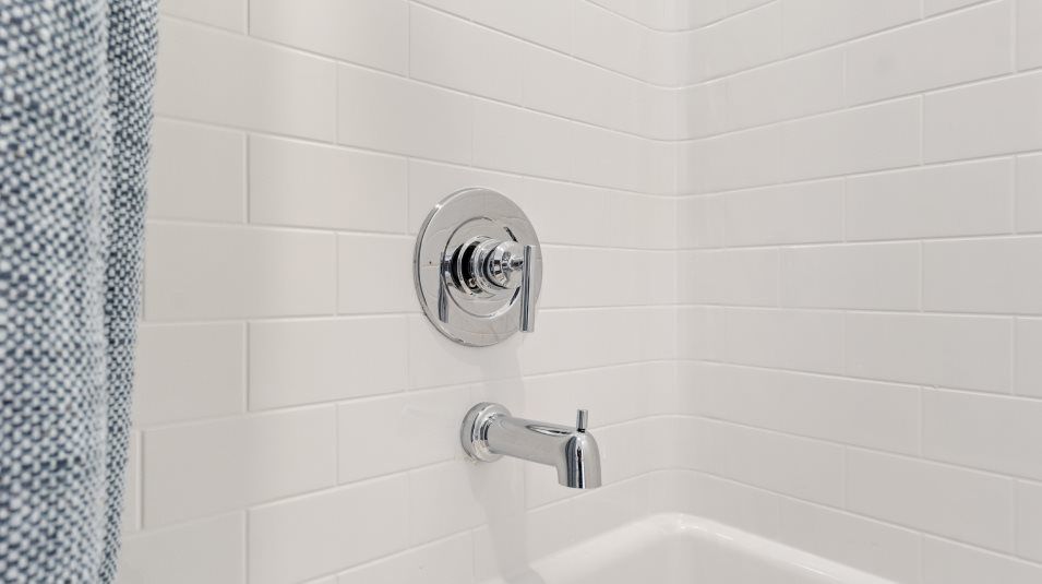 Secondary bathroom shower bath faucet