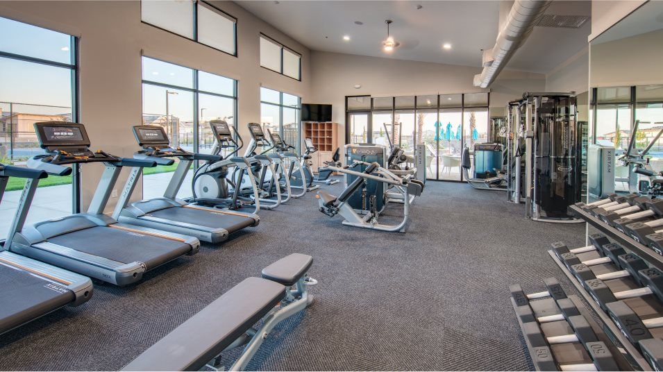 Heritage Placer Vineyards fitness center interior