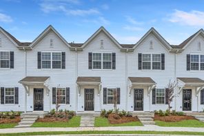1945 Autumn Mist Drive (Birkdale)