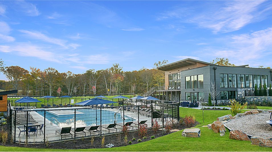 Watershed AA Amenity Refuge Cluhouse Pool 2of3