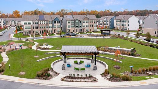 Watershed AA Amenity Dell Amphitheater Pavilion 2of4