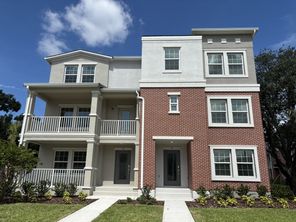 4511 S Manhattan AveUnit 18 (Carnegie)