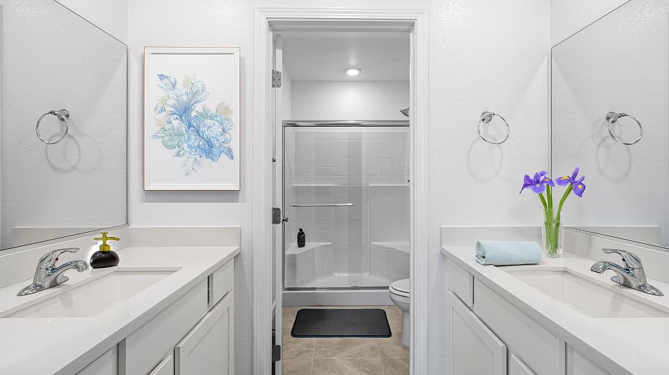 Arcadia EI owners shower F1