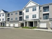 Monroe Parke - The Terraces por Lennar en Middlesex County New Jersey