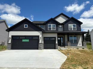 Lewis - Ponds of Highland Hills - Landmark Collection: Rochester, Minnesota - Lennar