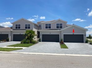 5628 Newcastle Ct 4912 (Arrowhead)