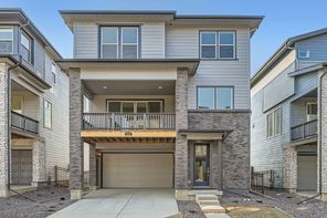 3172 S Russell Street (Overlook)