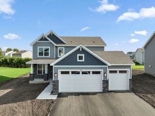 Springfield - Waterford - Discovery Collection: Waconia, Minnesota - Lennar