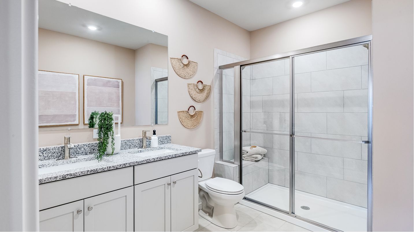 2494 Jennings Owners Bath F1 Base2