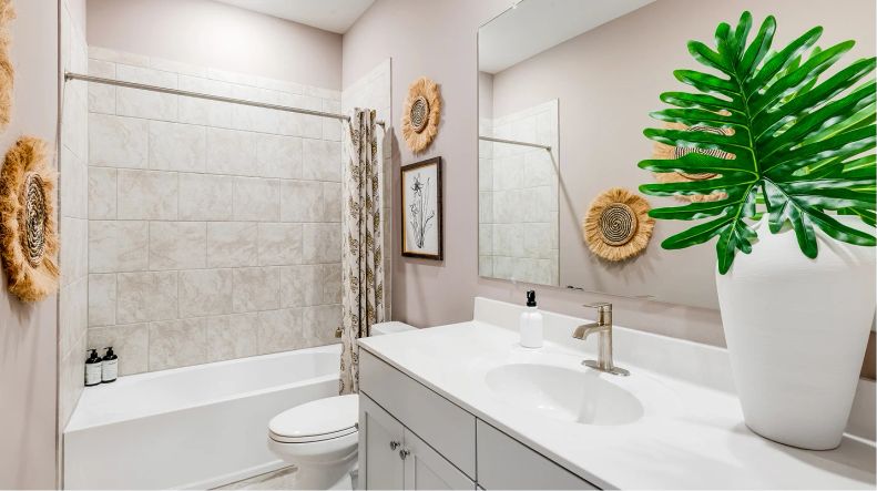 2494 Jennings Bath2 F2 Base2