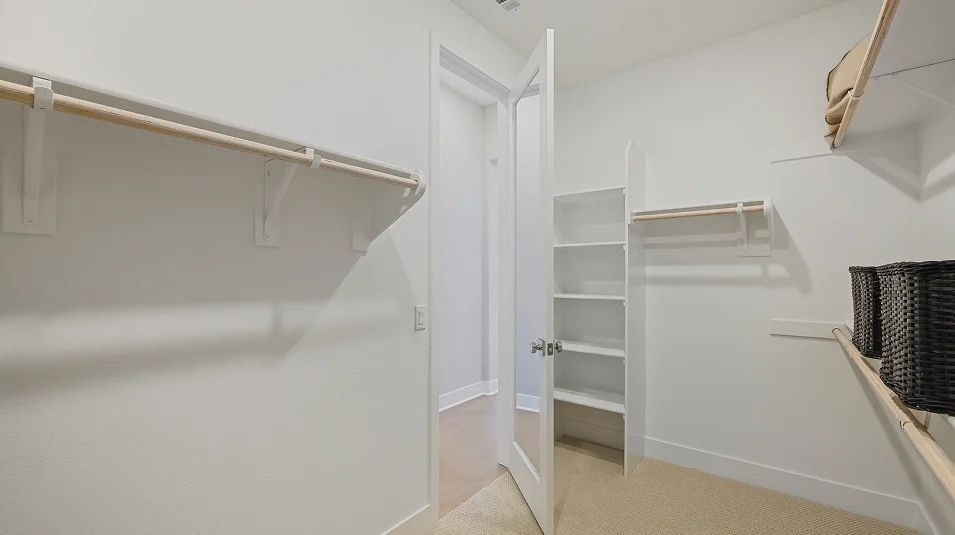 Ridgeview Metro Heights Res1 Owners WIC 2of3 F2