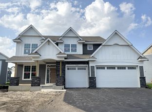 Sinclair - Reserve at Autumn Woods - Landmark Collection: Chaska, Minnesota - Lennar