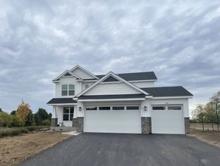 Bristol - Willowbrooke - Discovery Collection: Oakdale, Minnesota - Lennar