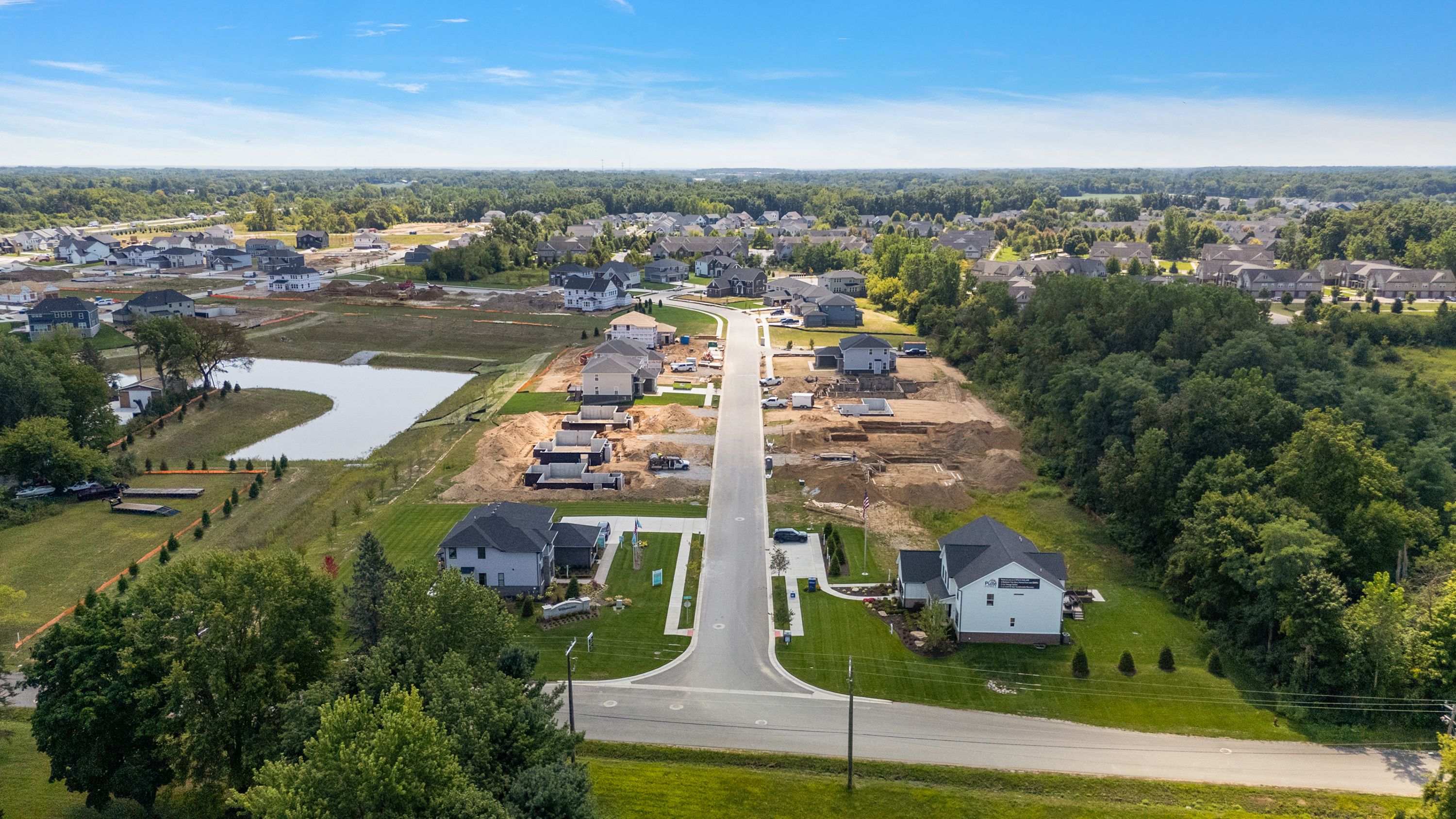 casa en Willowcrest por Lombardo Homes Michigan