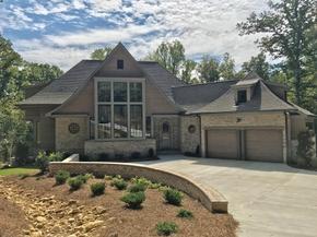 Lynn Luxury Homes - Charlotte, NC