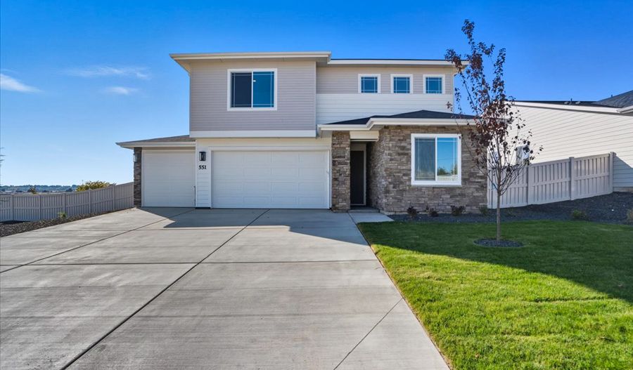 551 Thurso Lane (Moonstone)