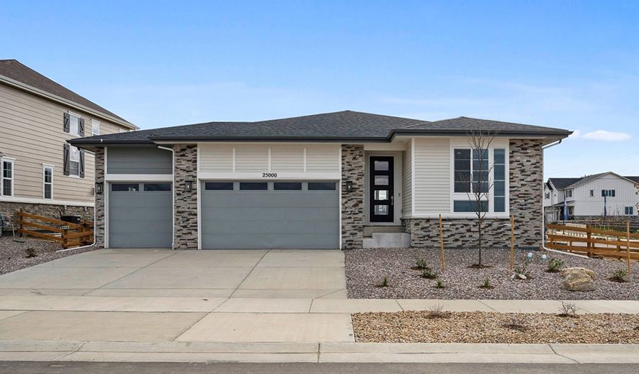 Arlington - Harvest Crossing: Aurora, Colorado - Richmond American Homes