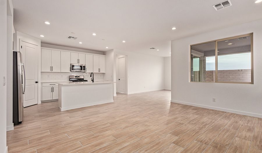 8644 S. 170th Avenue (Azure)