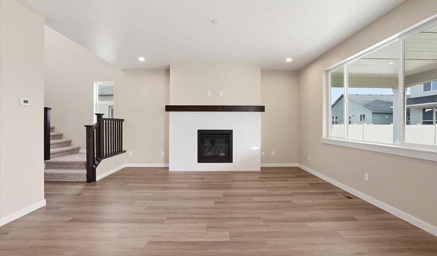 2370 N. Ice Fire Avenue (Yorktown)