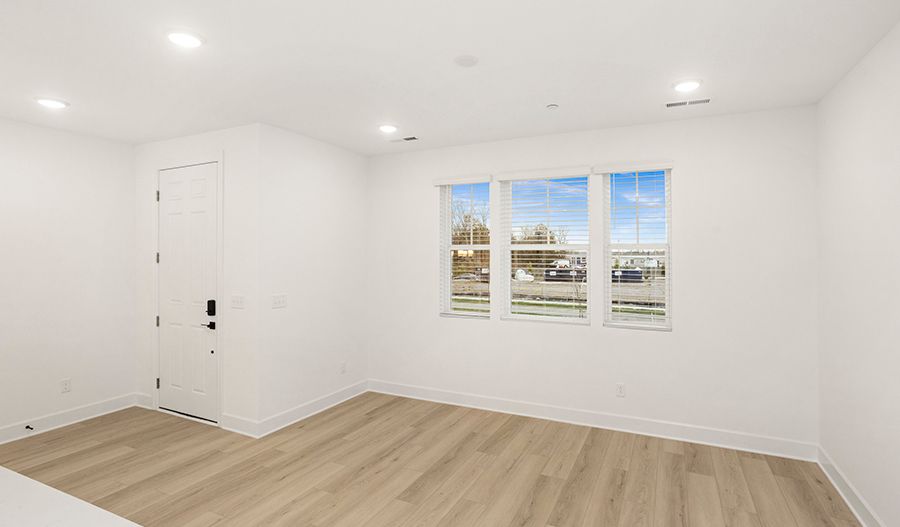 314 Lynwood Station Boulevard (Kipling)