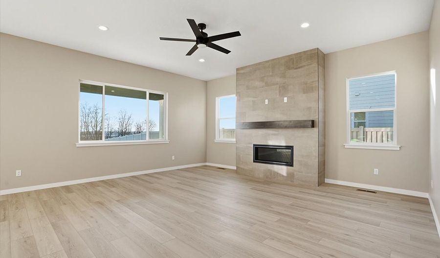 1221 Stirling Meadows Court (Darius)