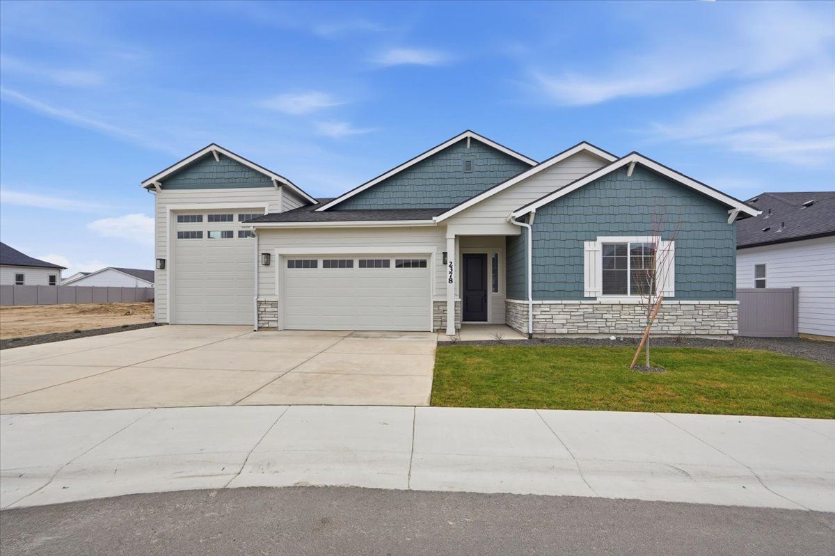 Harris - Iron Mountain Vista: Star, Idaho - Richmond American Homes