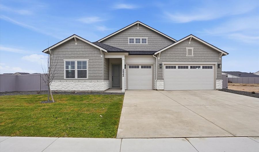 Darius - Iron Mountain Vista: Star, Idaho - Richmond American Homes