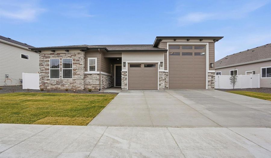 Deacon - Hevostila Estates: Eagle, Idaho - Richmond American Homes
