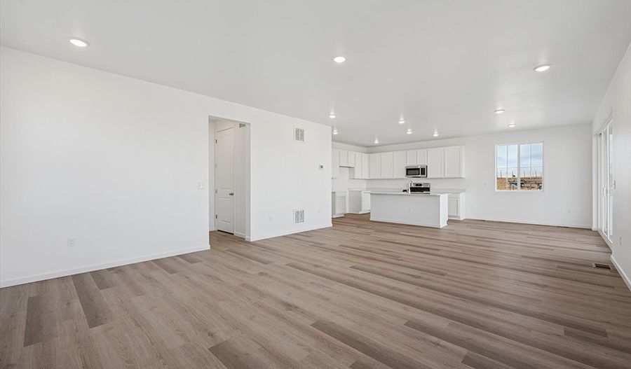 313 Smith Avenue (Moonstone)