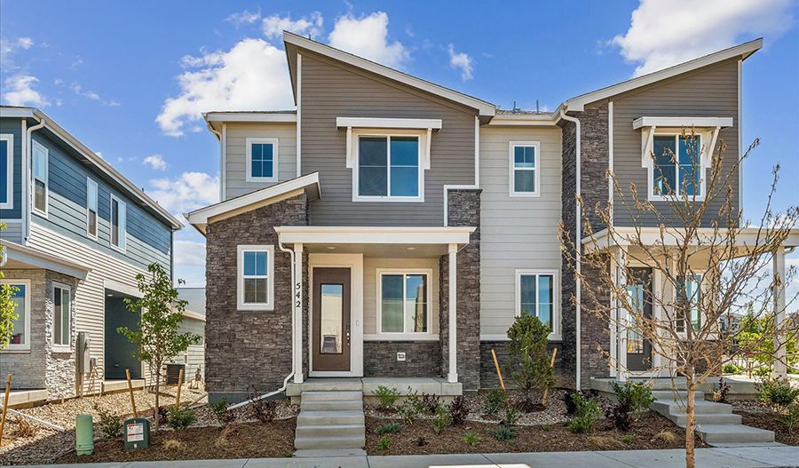 Boston - Buckley Yard: Aurora, Colorado - Richmond American Homes