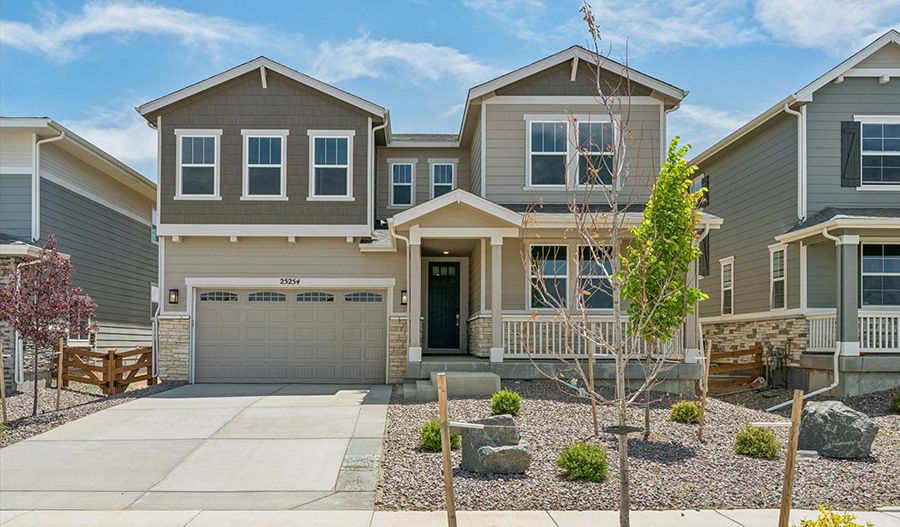Coronado - Harvest Crossing: Aurora, Colorado - Richmond American Homes