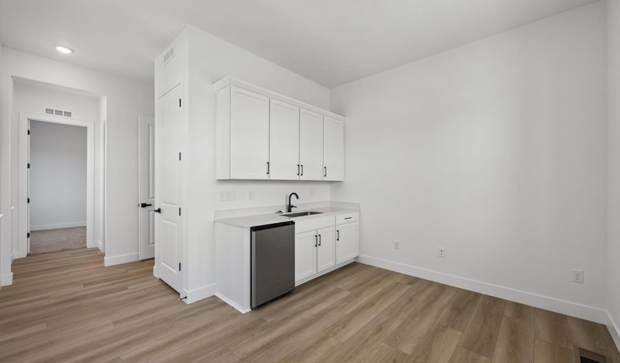 Guest Living
