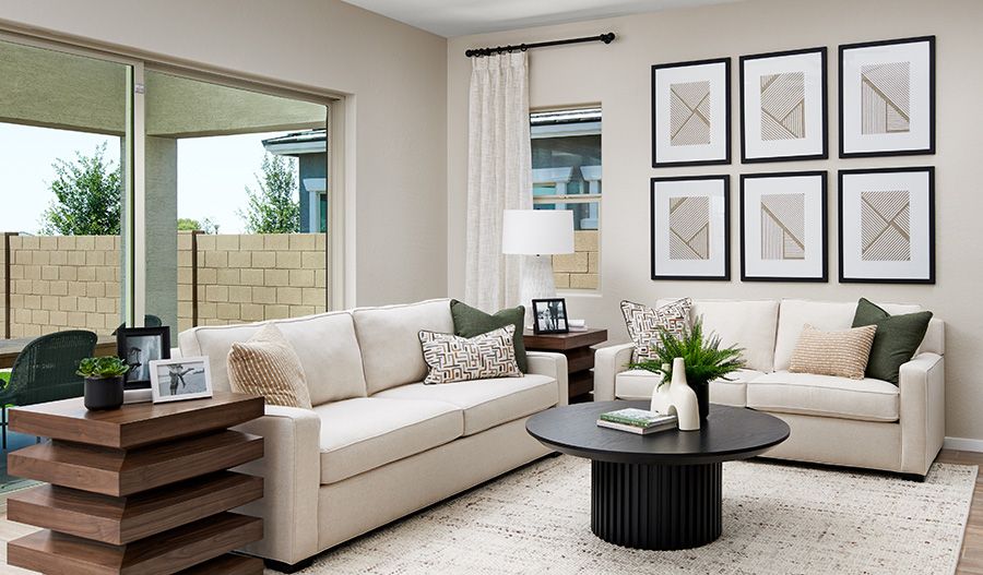 casa en Estates at White Tank Foothills por Richmond American Homes