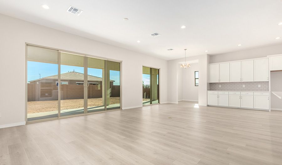 23997 N. 172nd Avenue (Julia)