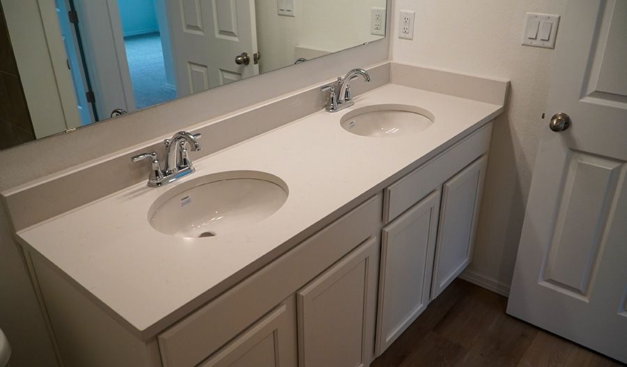 1469 Valle de Colores Street NW. (Alexandrite)
