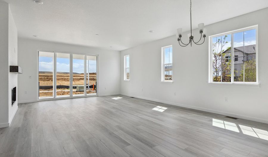 25204 E. Warren Place (Arlington)
