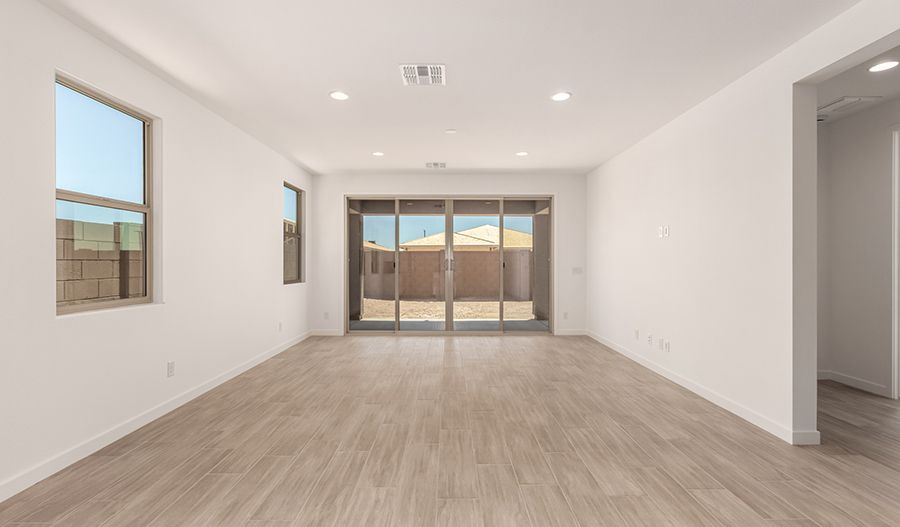 18219 W. Hess Street (Sapphire)